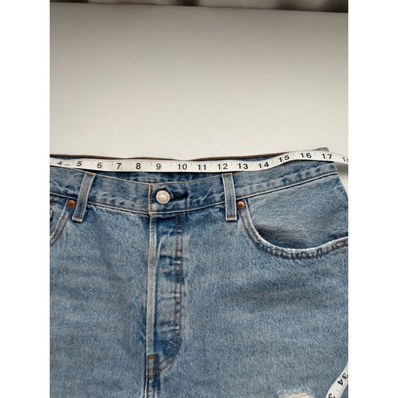 Levi's Premium Denim Shorts Distressed Ripped Frayed Hem Button Fly Womens - Picture 7 of 9